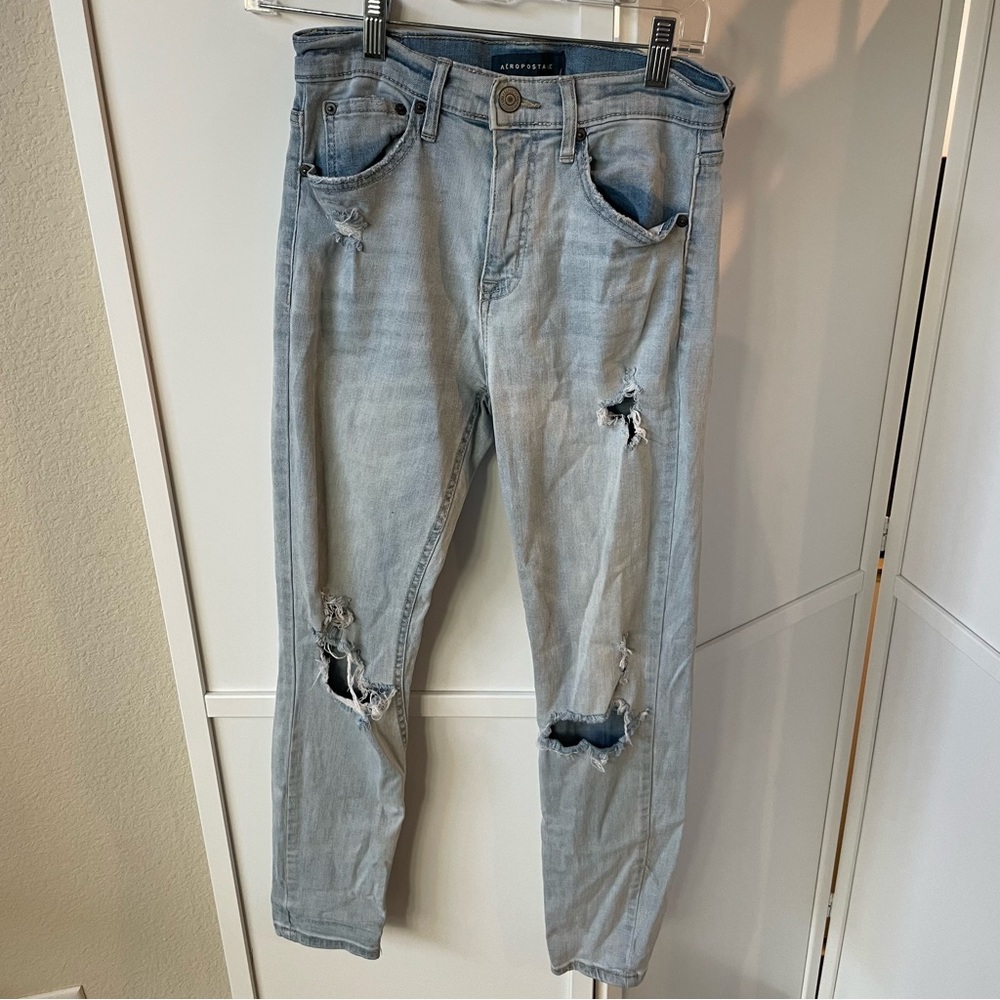 Aeropostale Womens Cropped Jeans Blue Distressed Stretch Light Wash Denim Sz 6